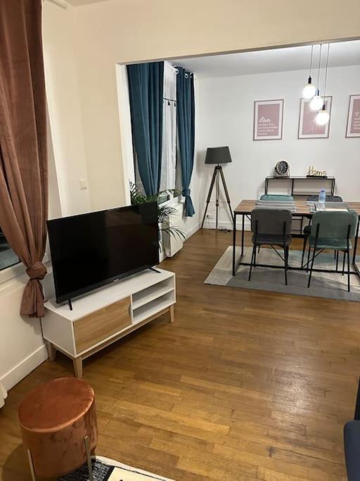 Amiens : Appartement Centre Ville Exteriér fotografie